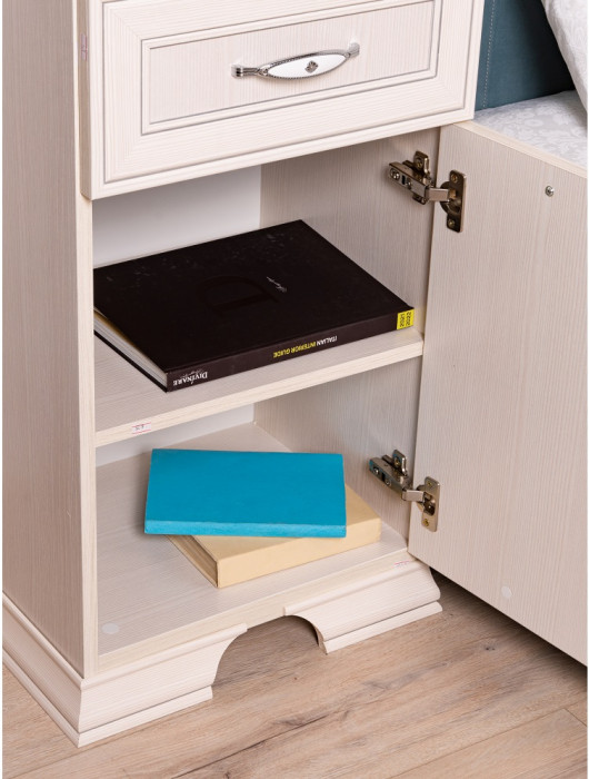 Венеция 25. Тумба с ящиком