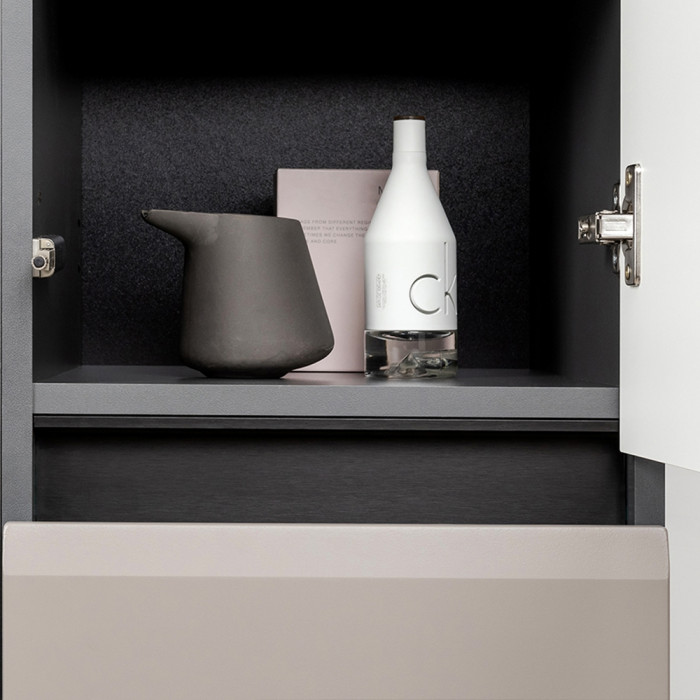 Сидней 13.202 Шкаф с ящиком 3 штуки, корпус: антрацит/фасады: МДФ веллюто капучино