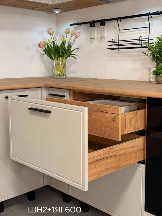 Кухня Бьянка 3,4/1350м (с элементами Люкс класса), Крафт золотой/Кашемир